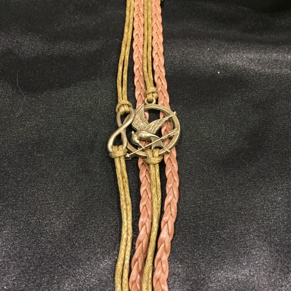 Hunger Games Leather Bracelet - Picture 1 of 2